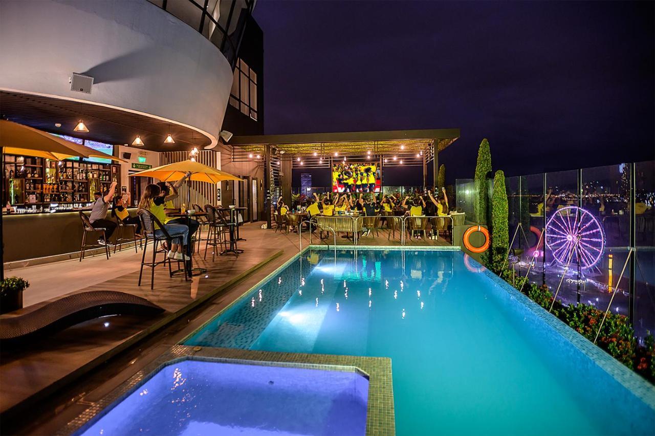 Doubletree By Hilton Guayaquil Hotel Exterior photo