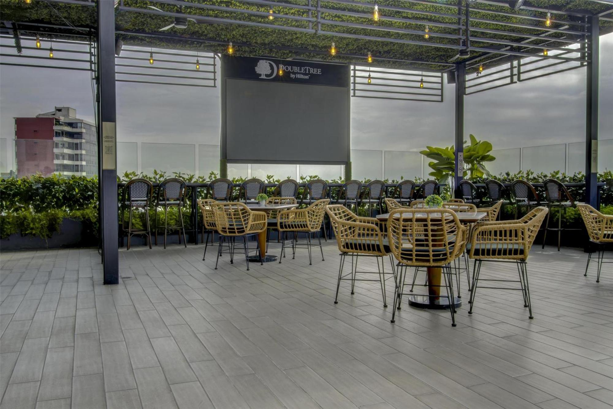 Doubletree By Hilton Guayaquil Hotel Exterior photo