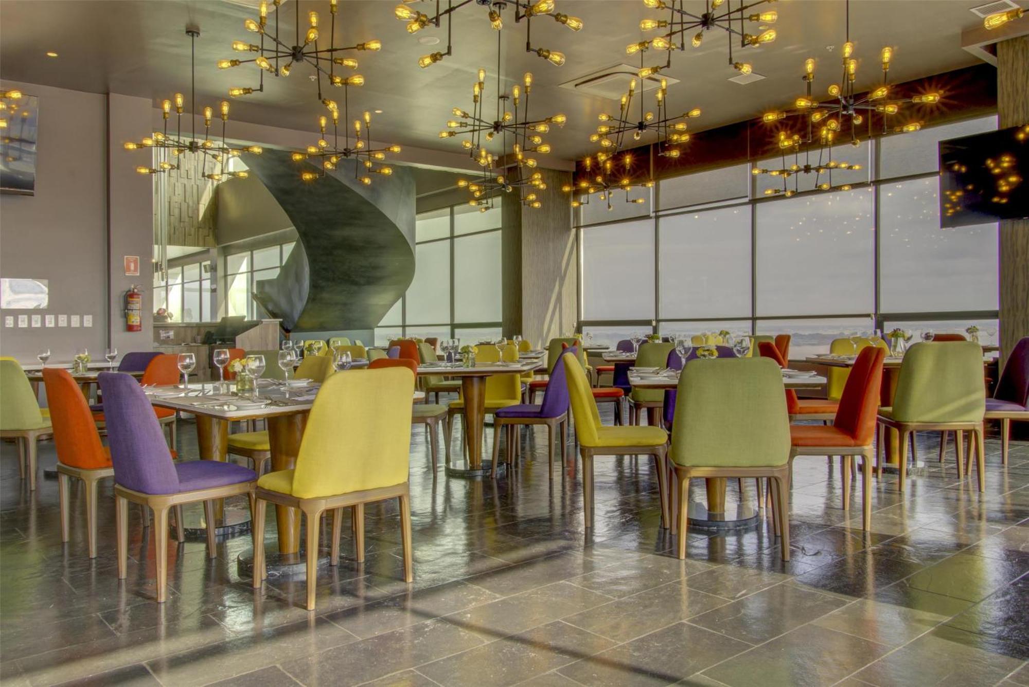 Doubletree By Hilton Guayaquil Hotel Exterior photo